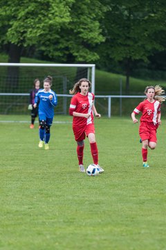 Bild 284 - wCJ SV Steinhorst/Labenz - VfL Oldesloe : Ergebnis: 18:0